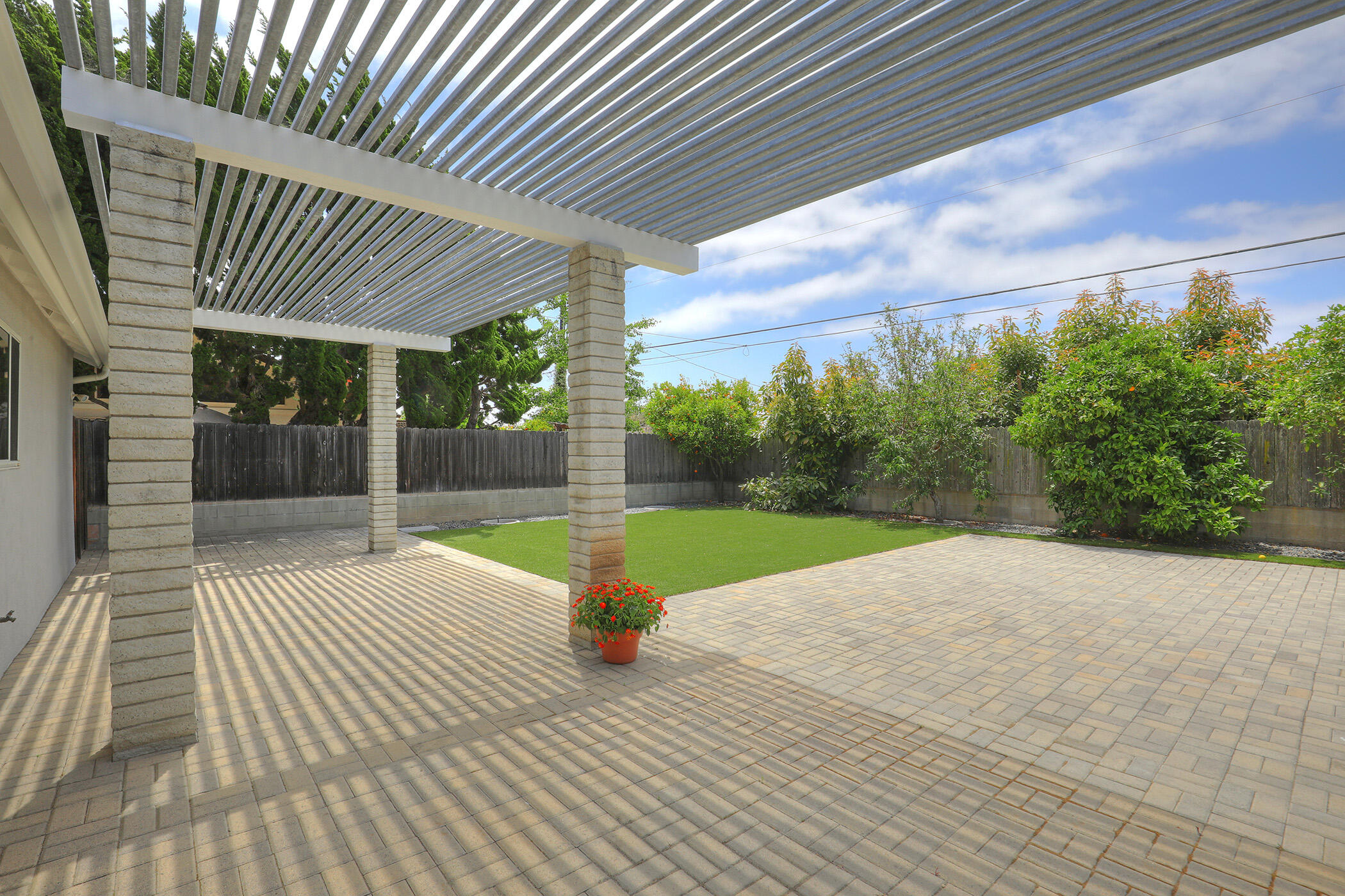 6231 Covington Way Goleta, CA 93117 - Photo 27 of 36 Back Gaden