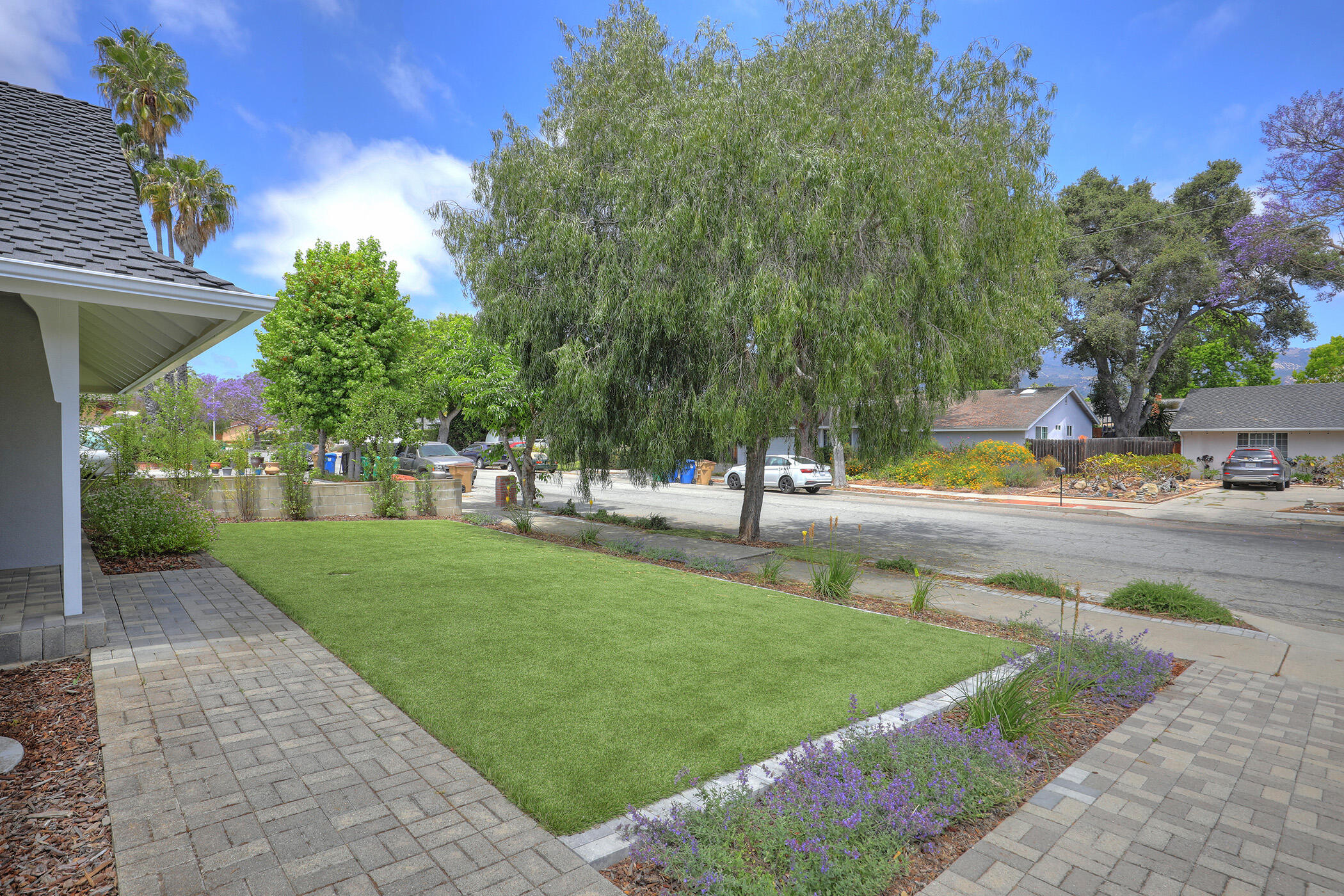 6231 Covington Way Goleta, CA 93117 - Photo 4 of 36 Front Garden