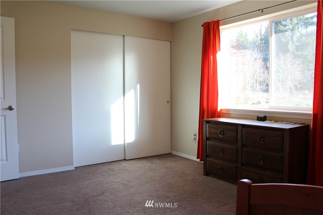 398 Elochoman Valley Road Cathlamet, WA 98612 - Photo 11 of 35 Gallery Image 11