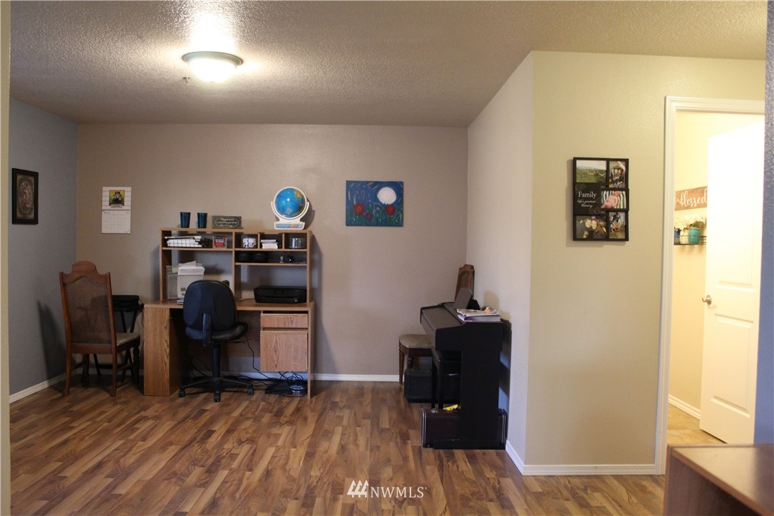 398 Elochoman Valley Road Cathlamet, WA 98612 - Photo 27 of 35 Gallery Image 27
