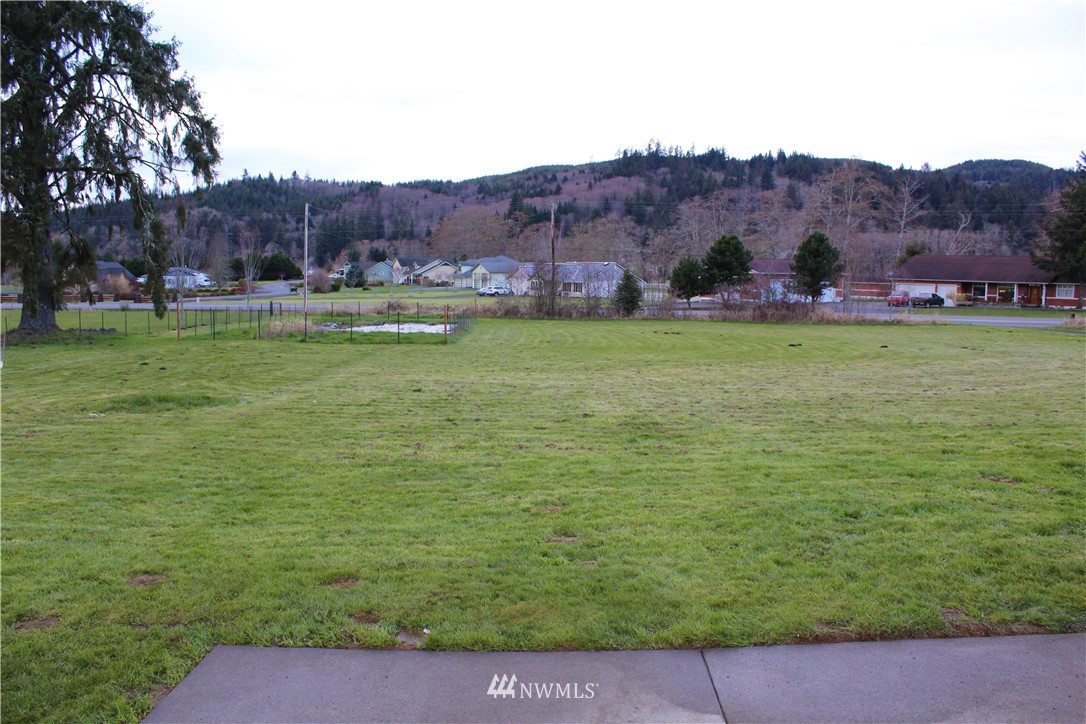 398 Elochoman Valley Road Cathlamet, WA 98612 - Photo 4 of 35 Gallery Image 4