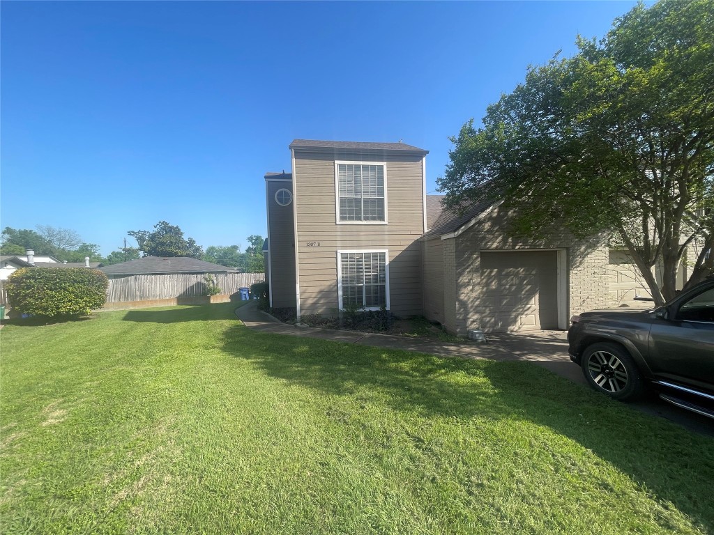 1307 Danbury Square Austin, TX 78723 - Photo 1 of 1