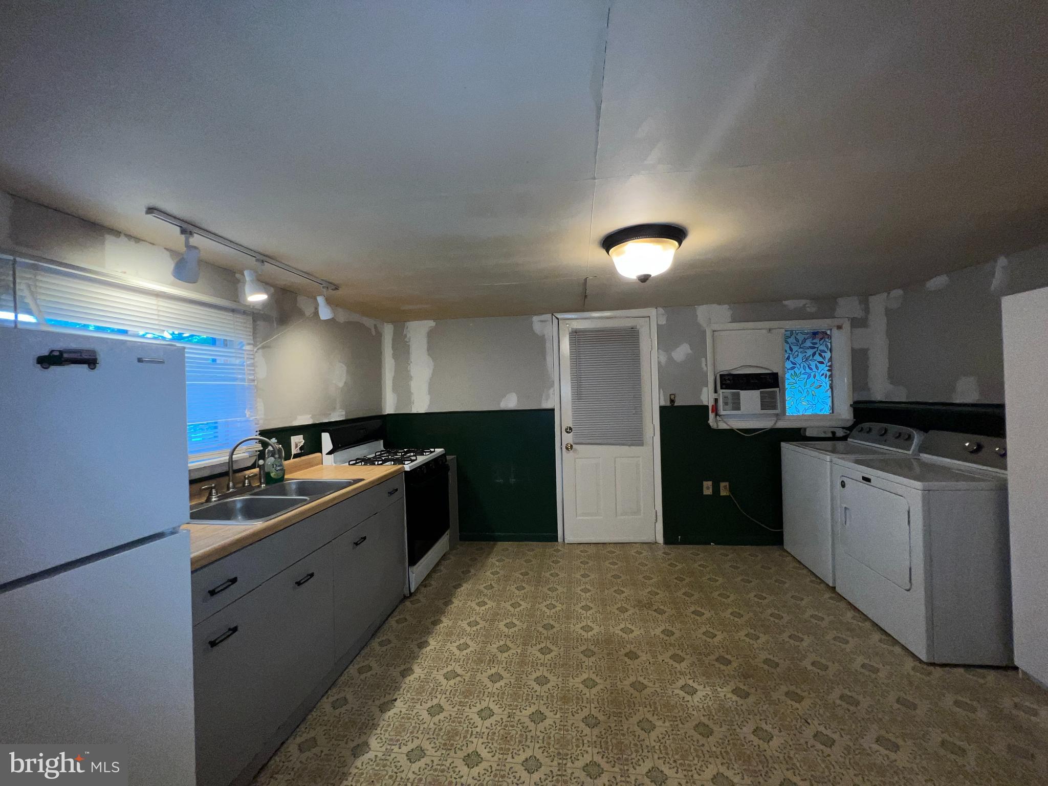 1149 Odenton Road Odenton, MD 21113 - Photo 20 of 48 Gallery Image 20
