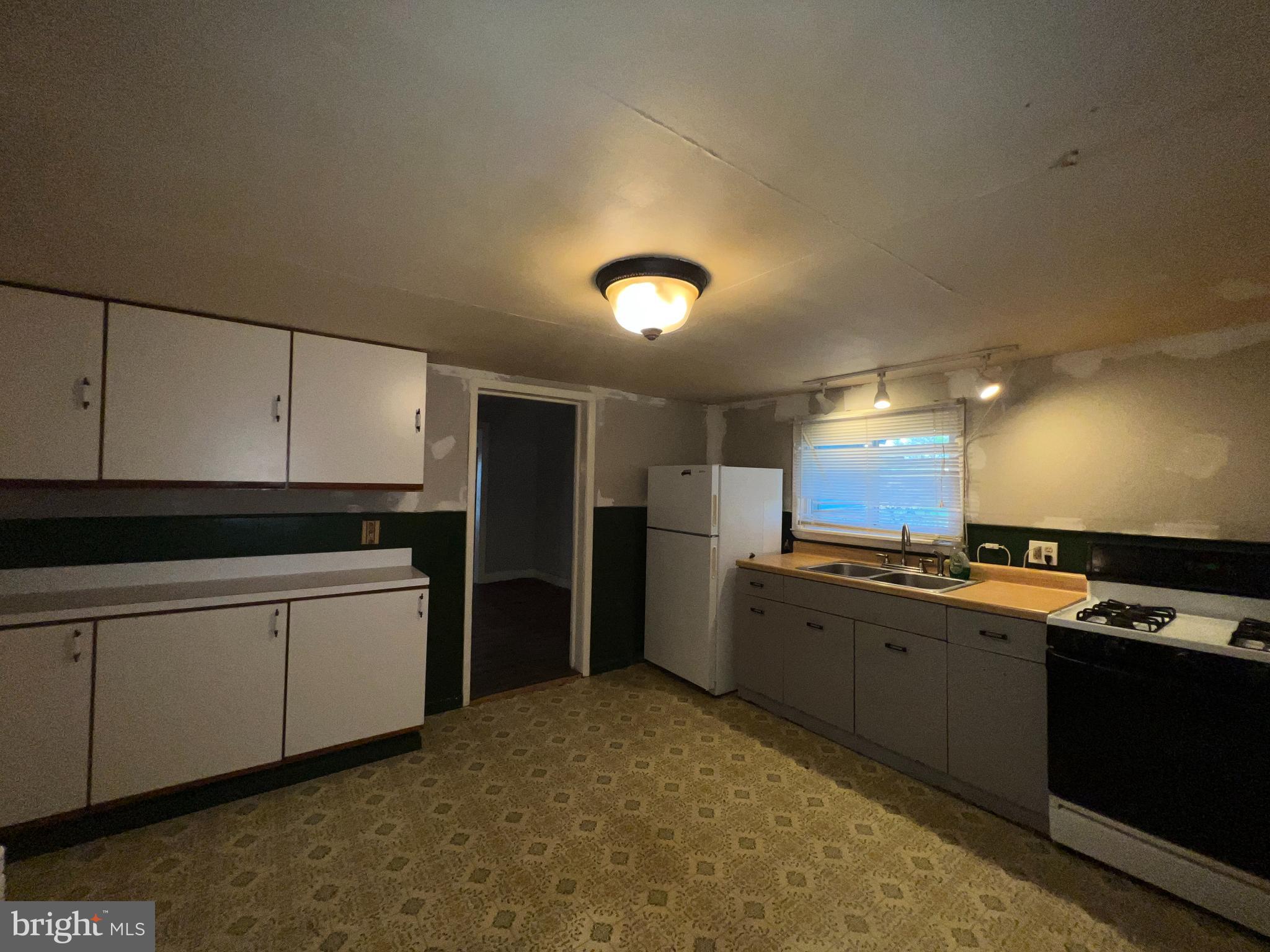 1149 Odenton Road Odenton, MD 21113 - Photo 21 of 48 Gallery Image 21