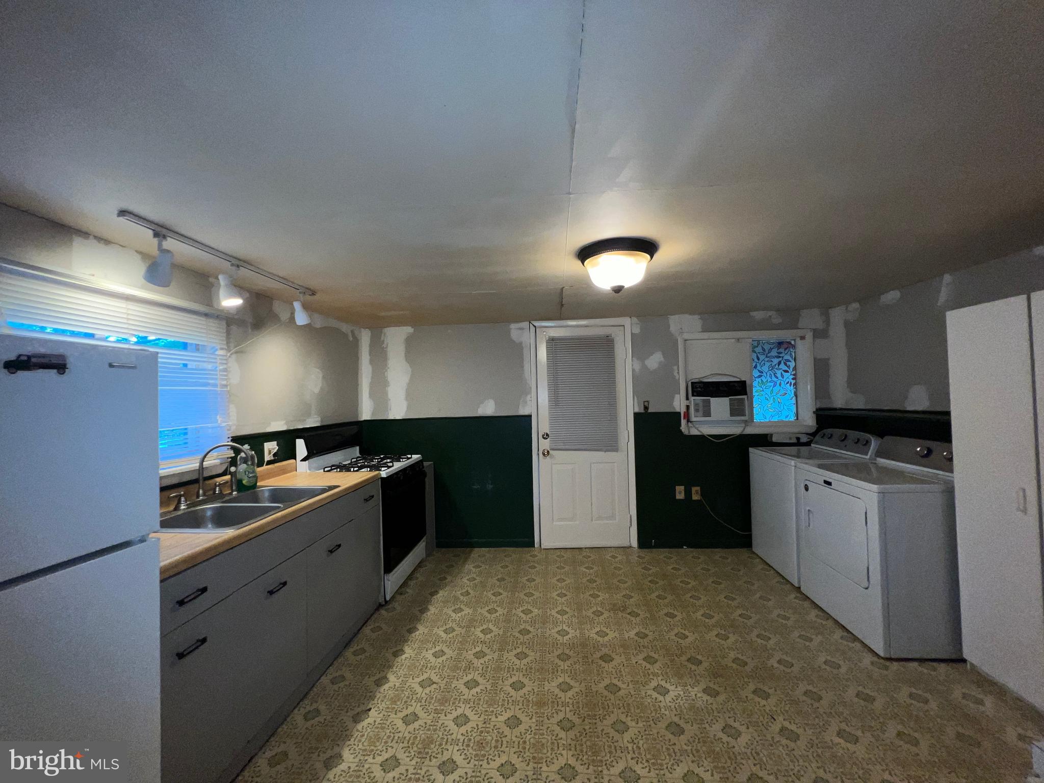 1149 Odenton Road Odenton, MD 21113 - Photo 23 of 48 Gallery Image 23