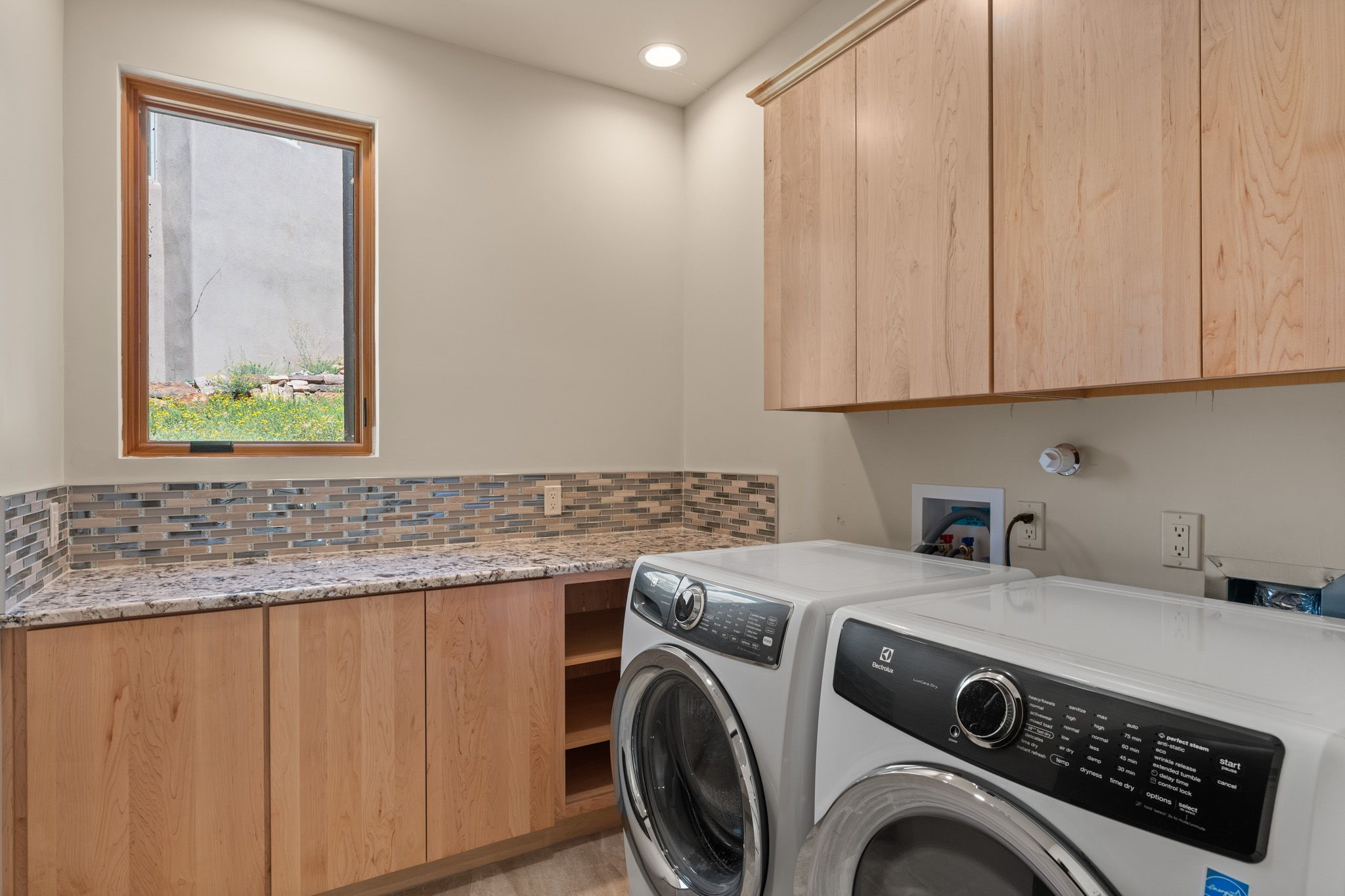 1411 Tesuque Creek Road Santa Fe, NM 87501 - Photo 24 of 45 Laundry Room