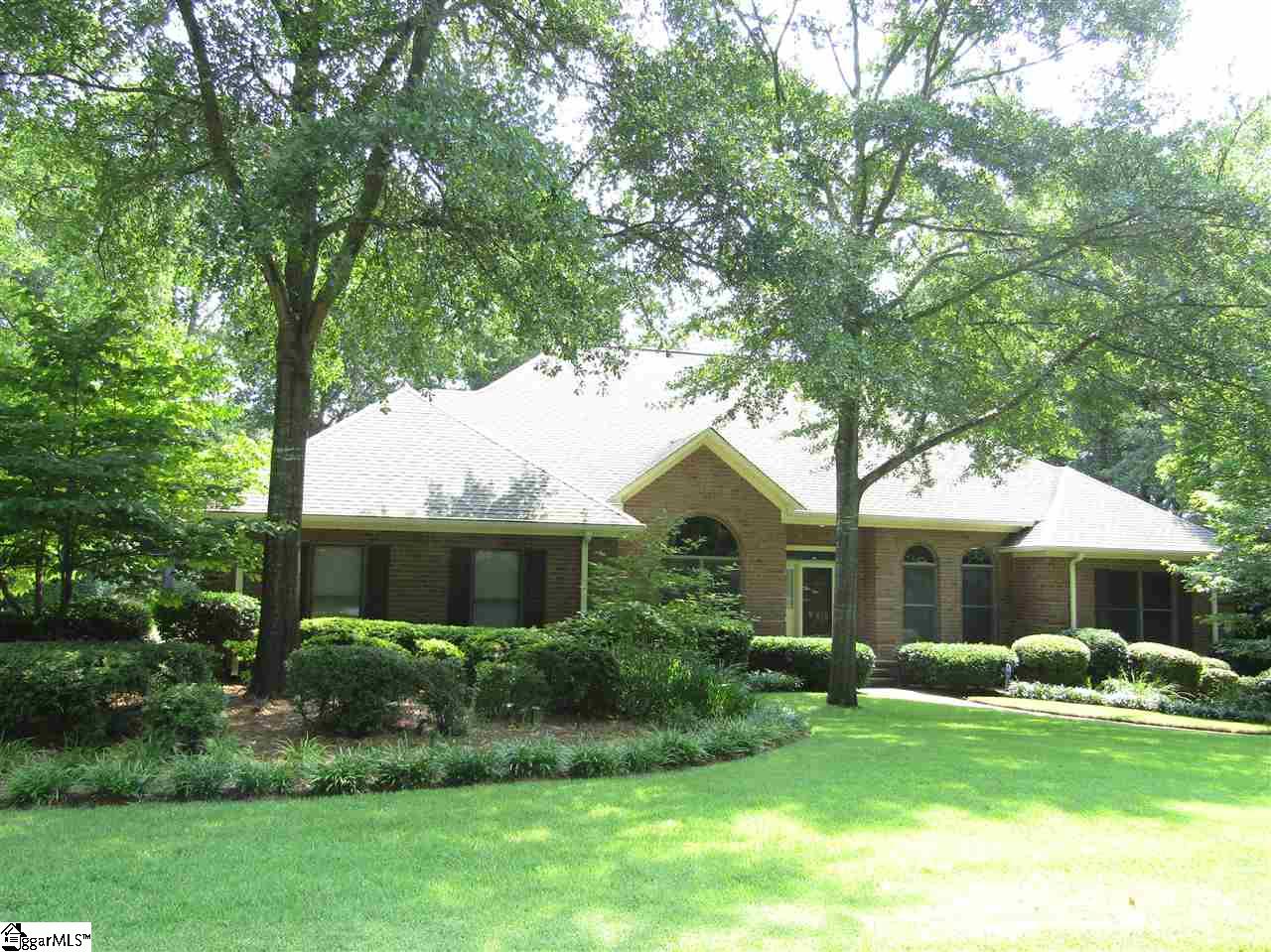 513 Upland Way Anderson, SC 29621 - Photo 1 of 36