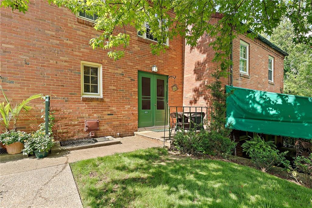 609 Olympia Road Pittsburgh, PA 15211 - Photo 17 of 24