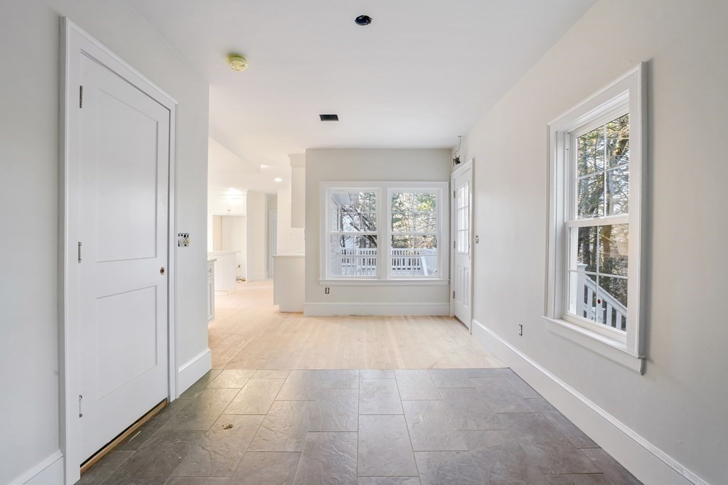 43 Sterling Road Westwood, MA 02090 - Photo 18 of 39 Gallery Image 18