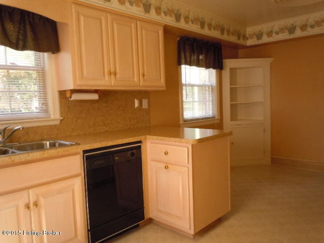 215 Don Allen Road Richlawn, KY 40207 - Photo 8 of 38 Kitchen