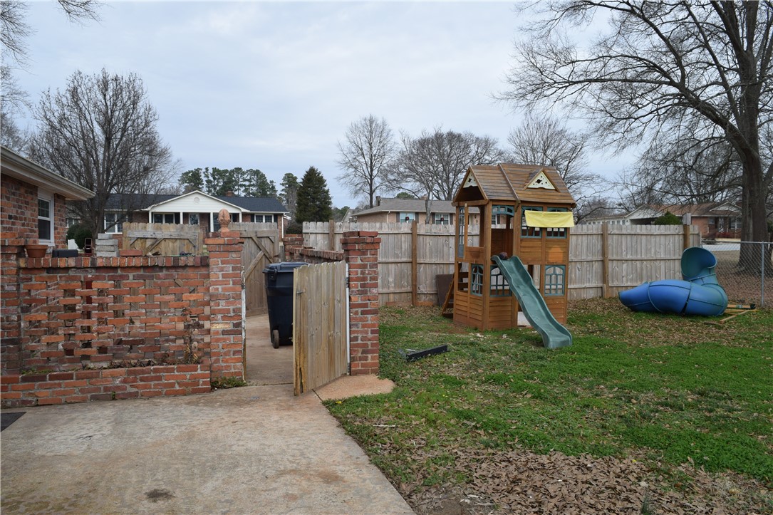 1913 Millgate Road Anderson, SC 29621 - Photo 13 of 19