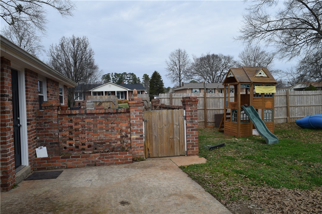 1913 Millgate Road Anderson, SC 29621 - Photo 8 of 19