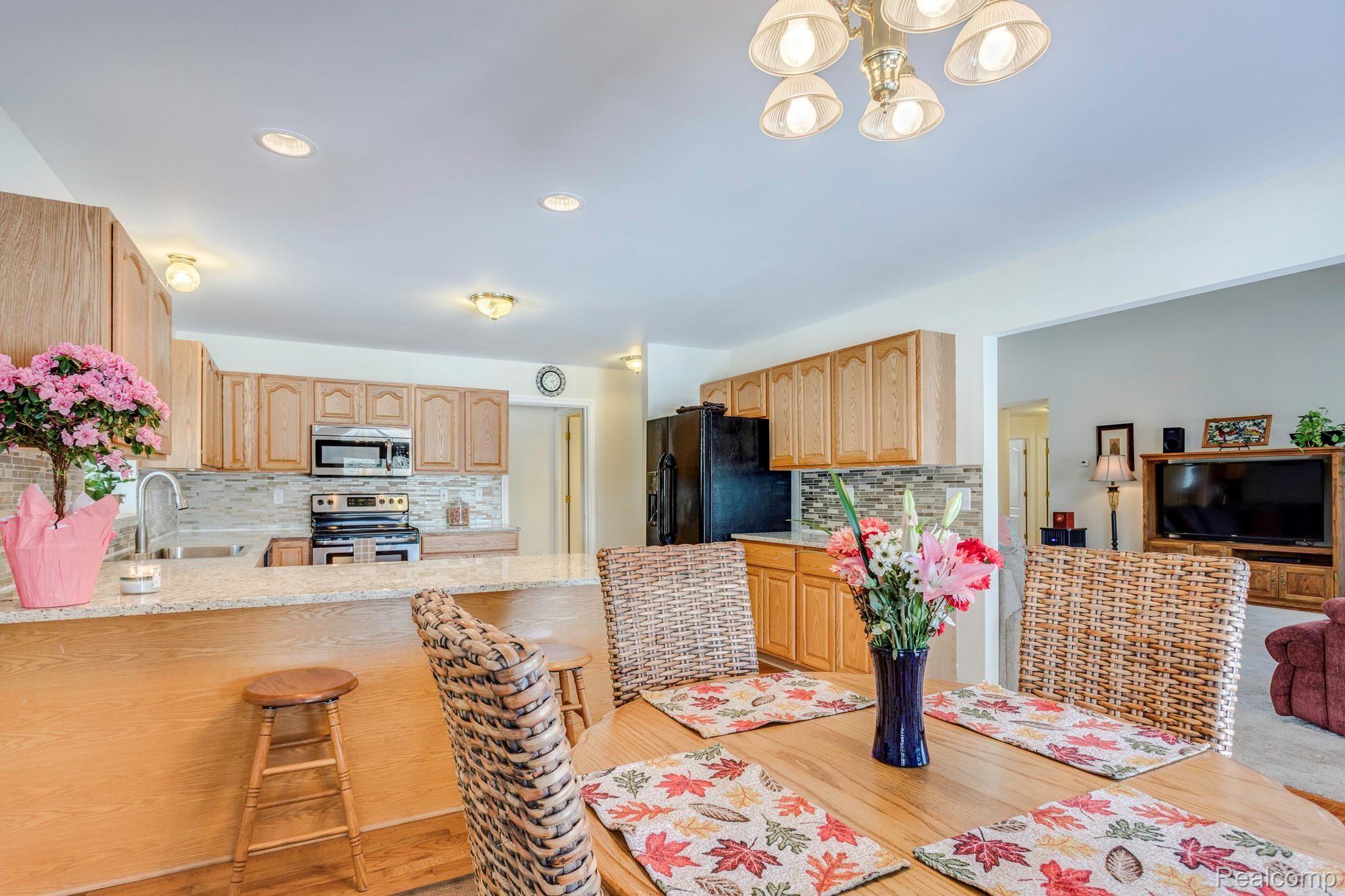 7612 Rattle Run Road Columbus, MI 48063 - Photo 8 of 50 7612 Rattle Run Rd (20 of 52).jpg