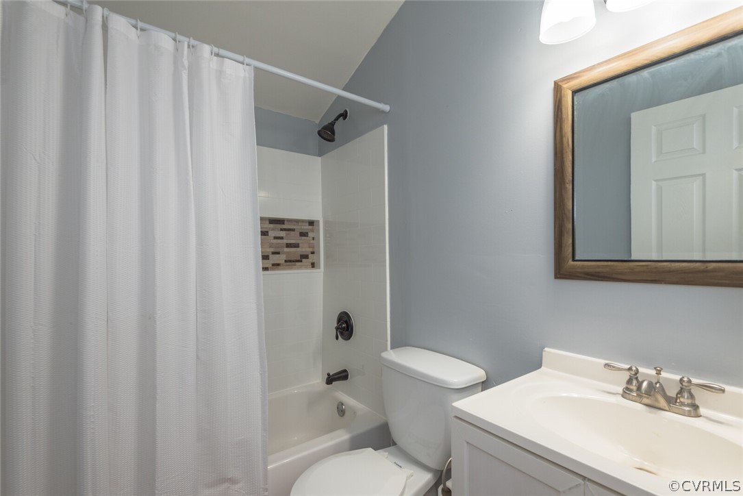9205 Fisk Road Richmond, VA 23229 - Photo 19 of 30 Gallery Image 19
