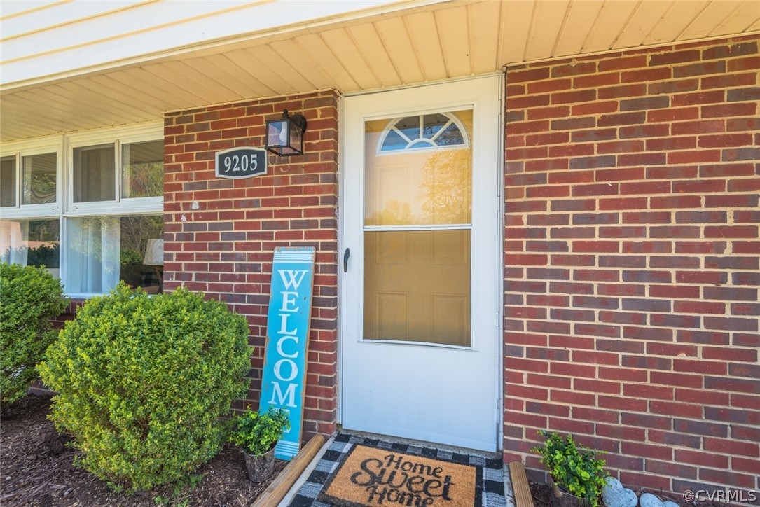9205 Fisk Road Richmond, VA 23229 - Photo 5 of 30 Gallery Image 5