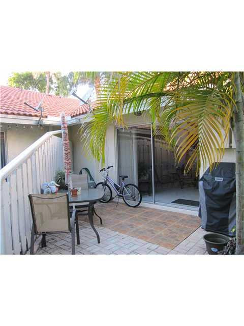 6380 Boca Circle, Unit 6380 Boca Raton, FL 33433 - Photo 11 of 16 Exterior Back