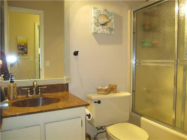 6380 Boca Circle, Unit 6380 Boca Raton, FL 33433 - Photo 9 of 16 Bathroom Master