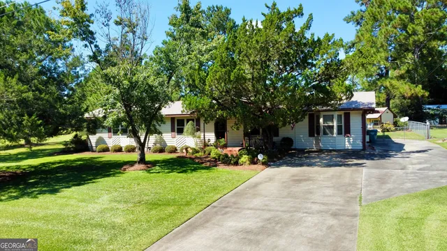 $224,900 | 727 Donna Avenue, Ashburn, GA 31714