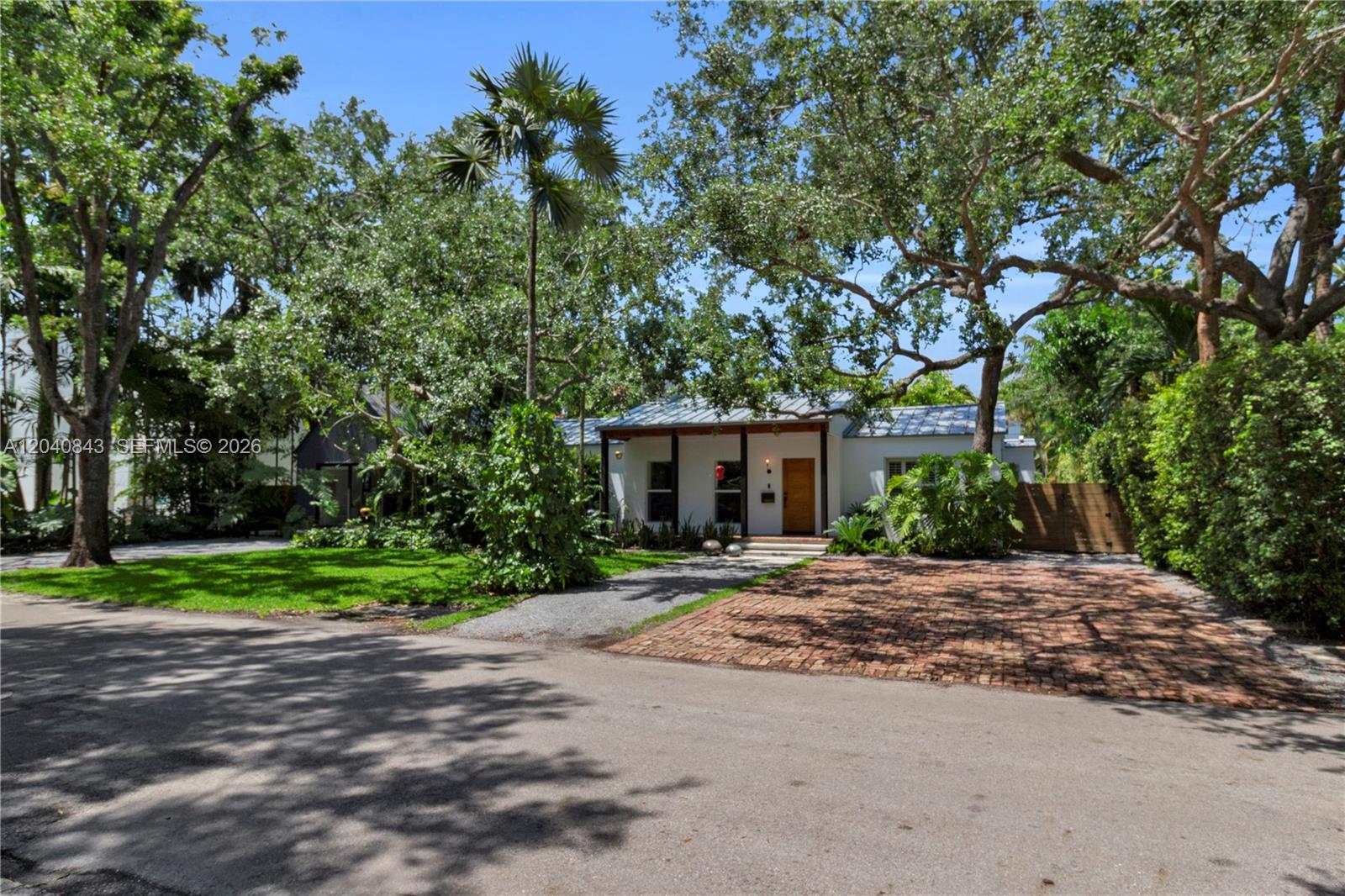 7420 Southwest 53rd Place Miami, FL 33143 - Photo 35 of 37