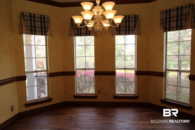 2390 Johnson Road West Mobile, AL 36695 - Photo 6 of 27 Bay Windows in Dining Room