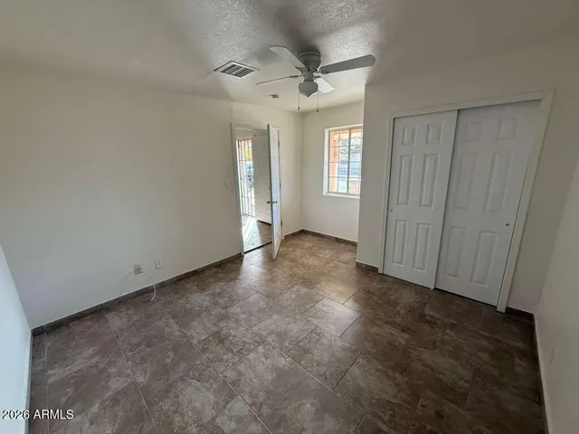 $750 | 1313 C Avenue, Douglas, AZ 85607