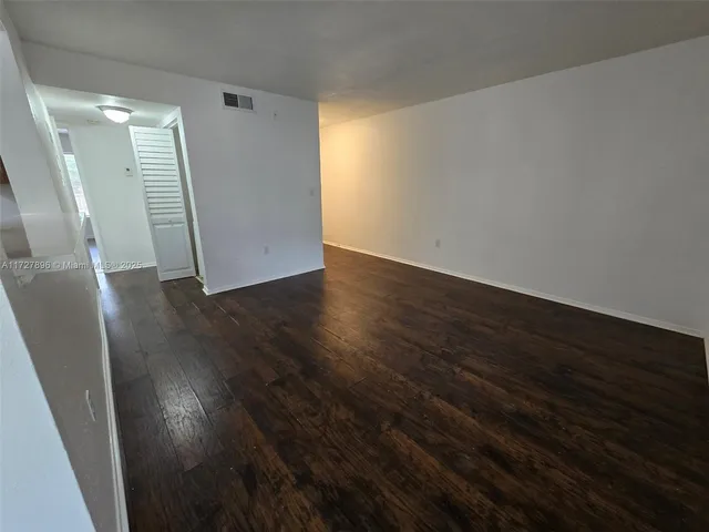 $179,000 | 2622 Northwest 33rd Street, Unit 2011, Oakland Park, FL 33309