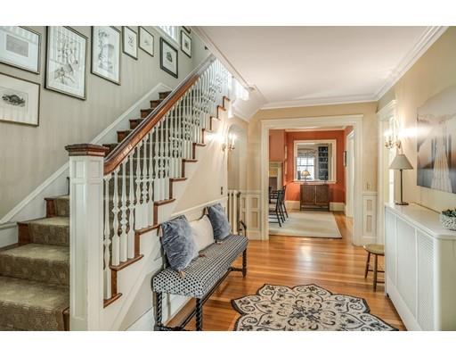 16 Calumet Road Winchester, MA 01890 - Photo 6 of 40