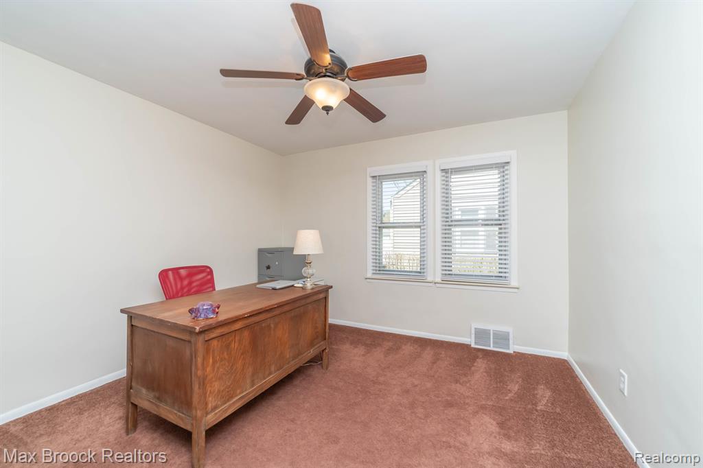 1313 Oakley Road Clawson, MI 48017 - Photo 11 of 39 Gallery Image 11