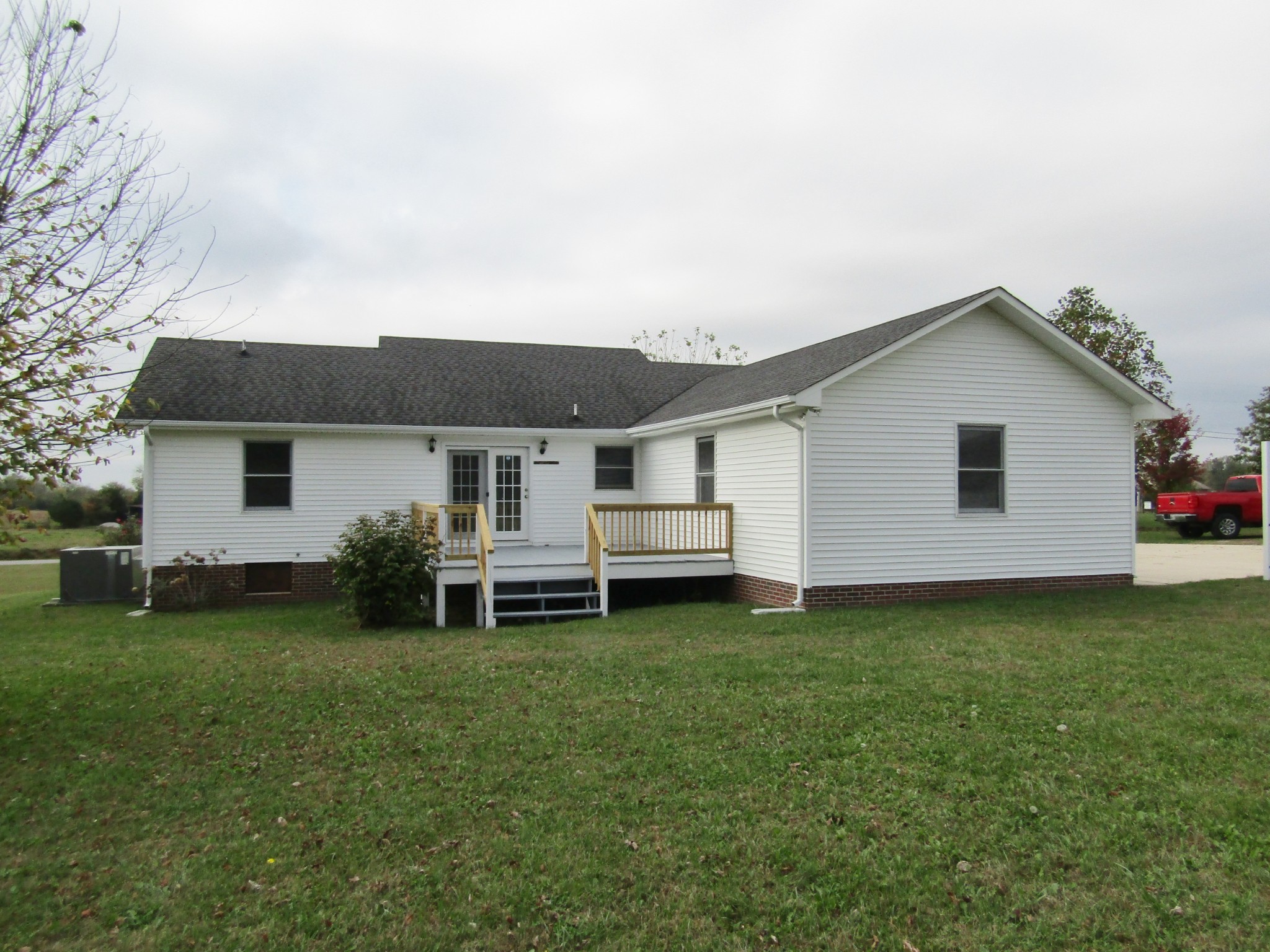 128 Haskins Chapel Road Lewisburg, TN 37091 - Photo 4 of 20 Gallery Image 4
