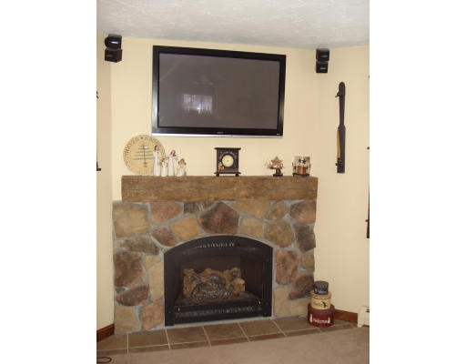 2 Donovan Road North Brookfield, MA 01535 - Photo 16 of 29 Gallery Image 16