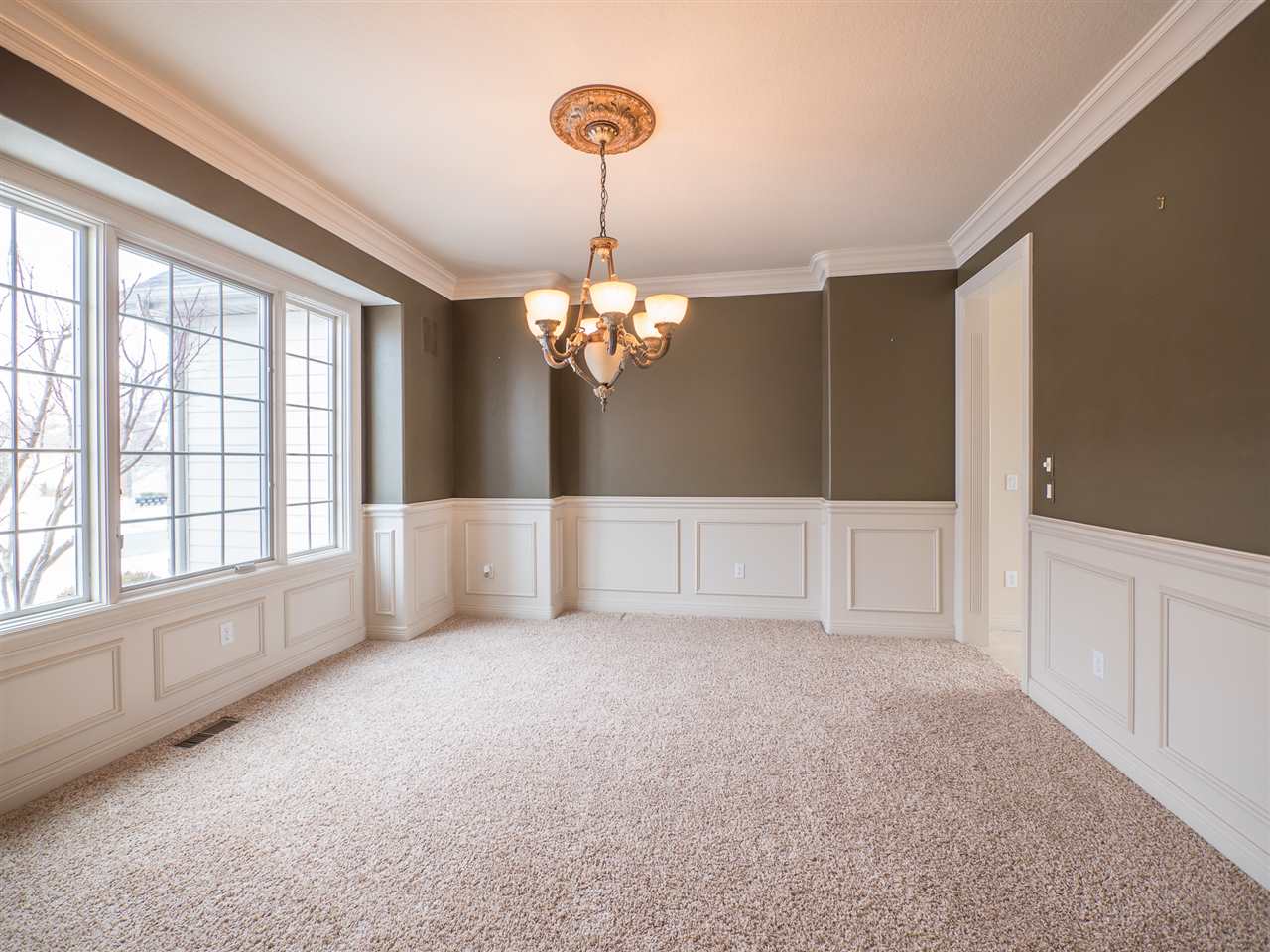 13610 Ridge Crest Crossing Fort Wayne, IN 46814 - Photo 14 of 36 Gallery Image 14