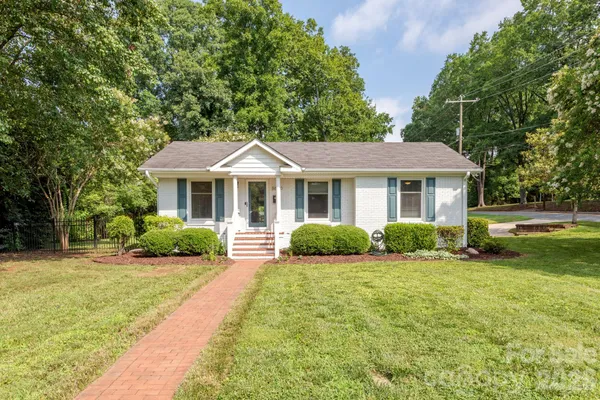 $545,000 | 3600 Litchfield Road, Charlotte, NC 28211