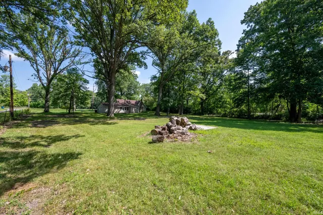 $344,900 | 2605 West Dupont Road, Fort Wayne, IN 46818