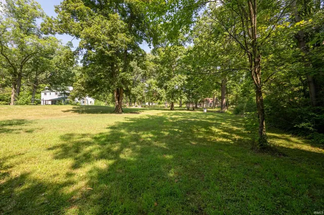 $344,900 | 2605 West Dupont Road, Fort Wayne, IN 46818