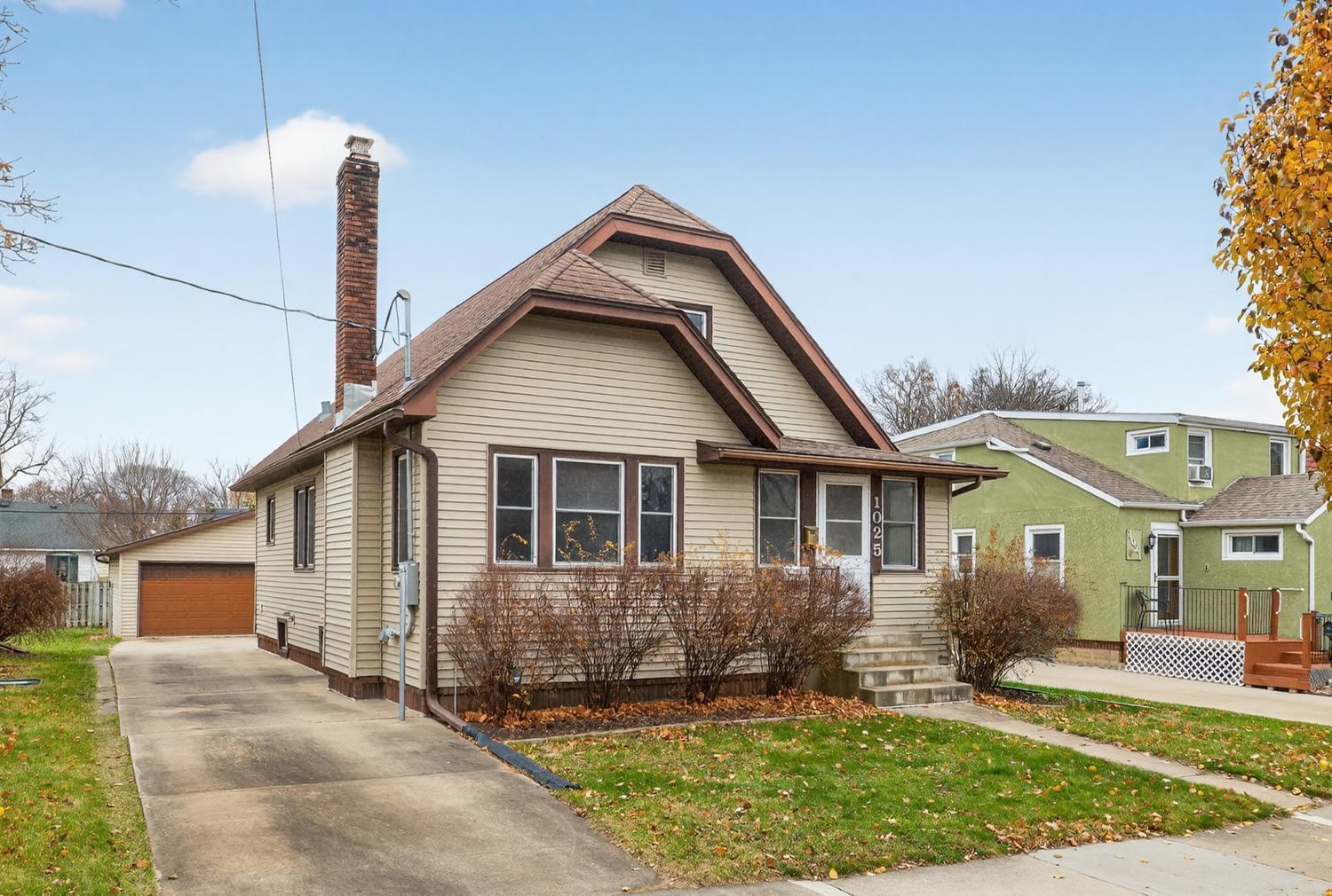 1025 6th Avenue Southeast Rochester, MN 55904 - Photo 1 of 39