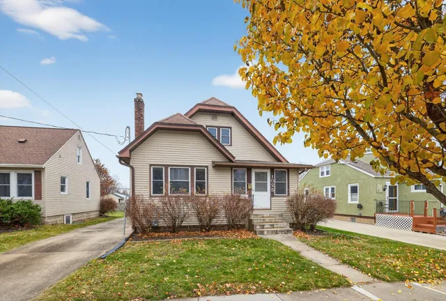 $249,000 | 1025 6th Avenue Southeast, Rochester, MN 55904