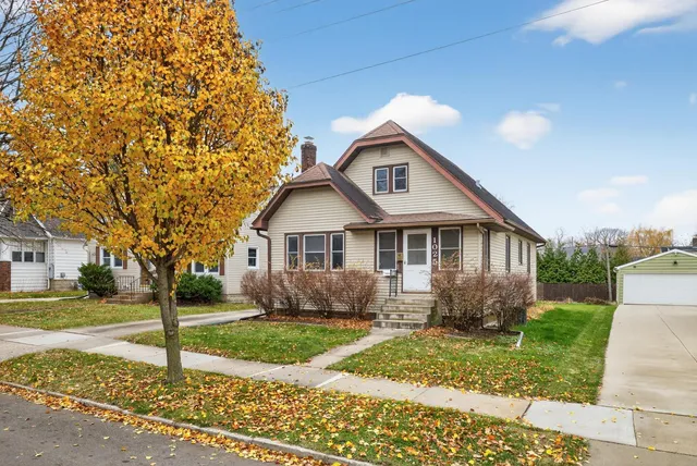 $249,000 | 1025 6th Avenue Southeast, Rochester, MN 55904