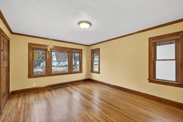 $249,000 | 1025 6th Avenue Southeast, Rochester, MN 55904