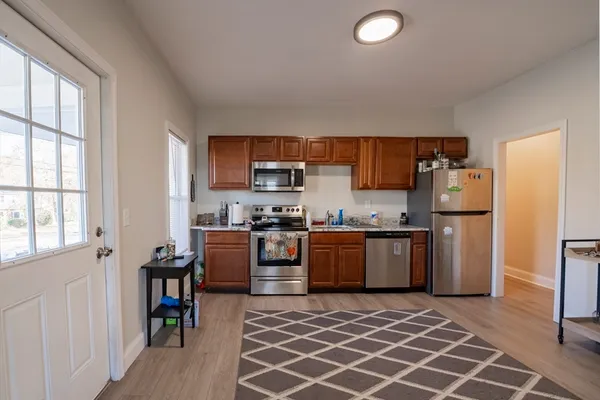 $649,900 | 8 Oak Street, North Attleboro, MA 02760