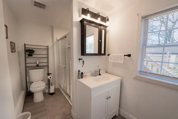 $649,900 | 8 Oak Street, North Attleboro, MA 02760