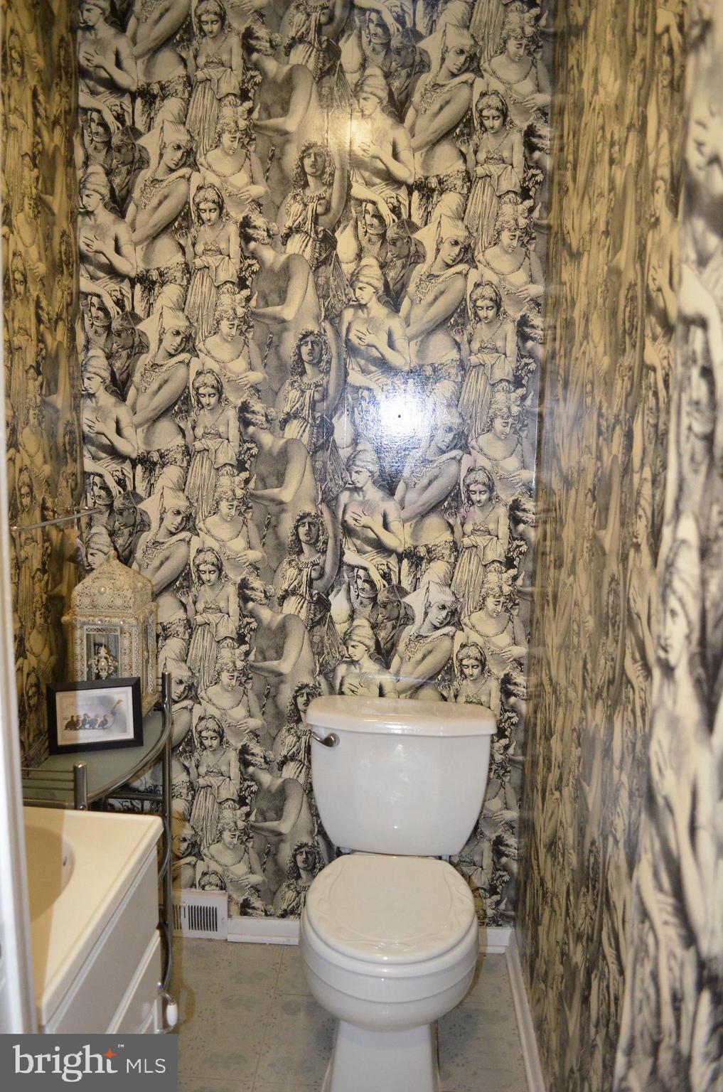847 Selmer Road Philadelphia, PA 19116 - Photo 14 of 32 Gallery Image 14