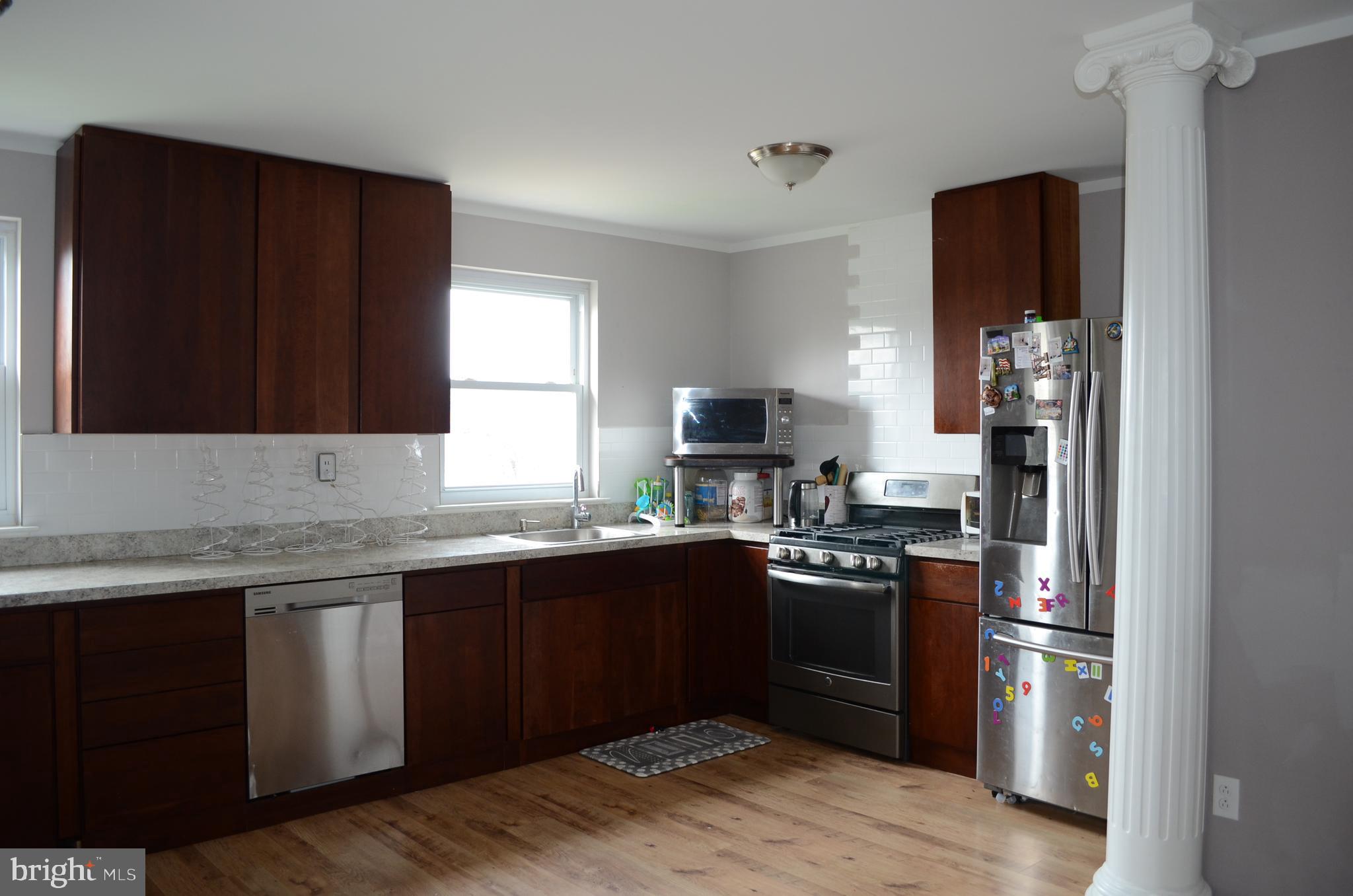 847 Selmer Road Philadelphia, PA 19116 - Photo 8 of 32 Gallery Image 8