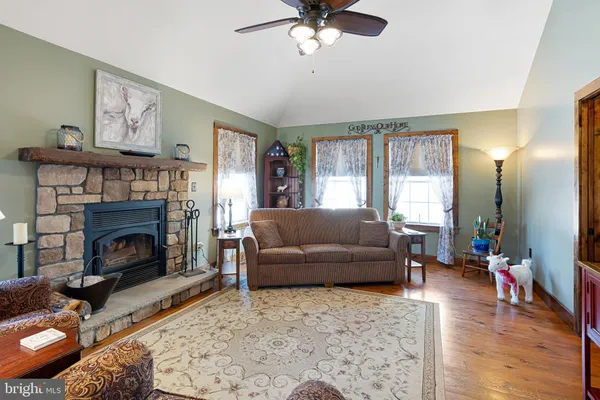 $1,200,000 | 35717 Farm House Lane, Frankford, DE 19945