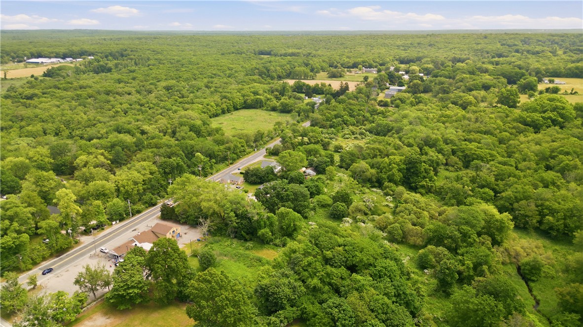 21 E Road Tiverton, RI 02878 - Photo 38 of 39