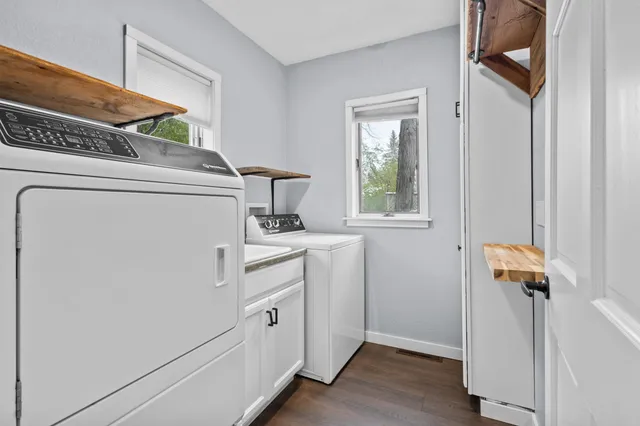 $429,900 | 1555 Villa Park Drive, Oshkosh, WI 54904