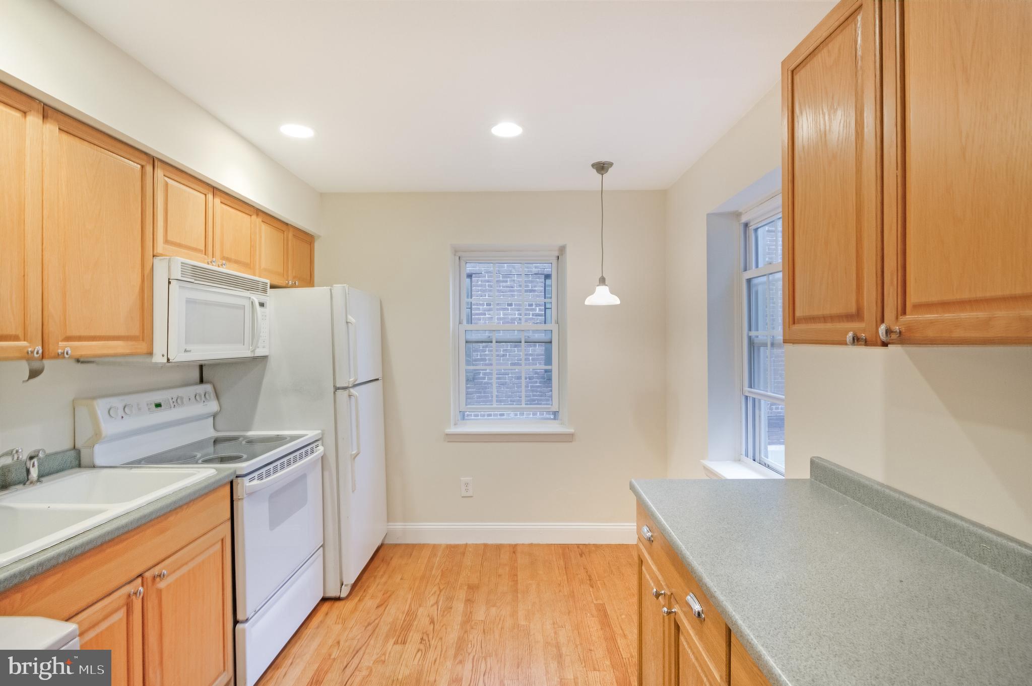 306 Green Street Philadelphia, PA 19123 - Photo 20 of 33