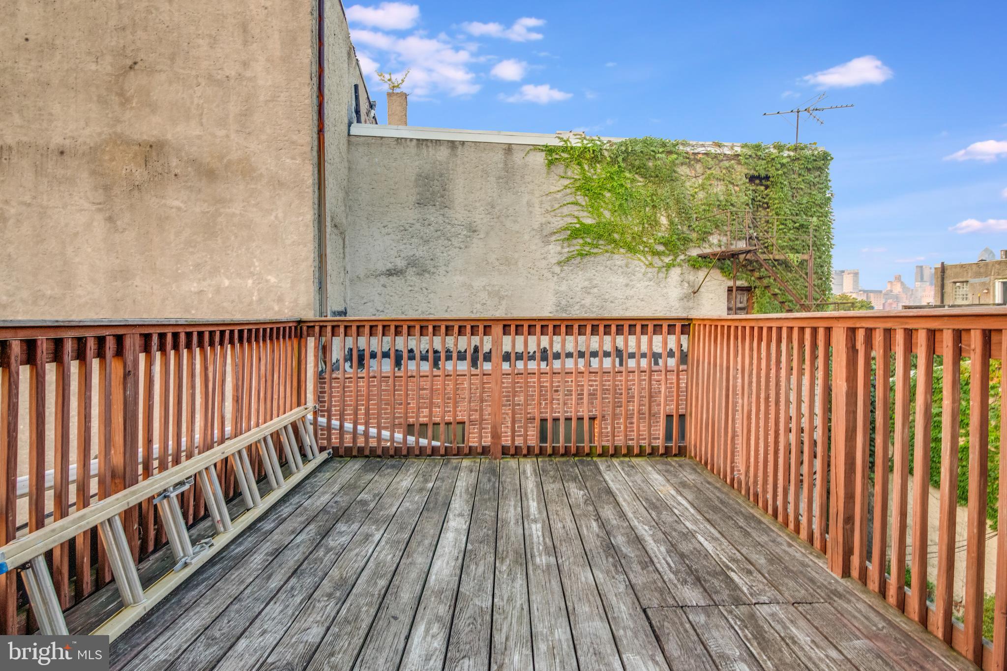 306 Green Street Philadelphia, PA 19123 - Photo 33 of 33