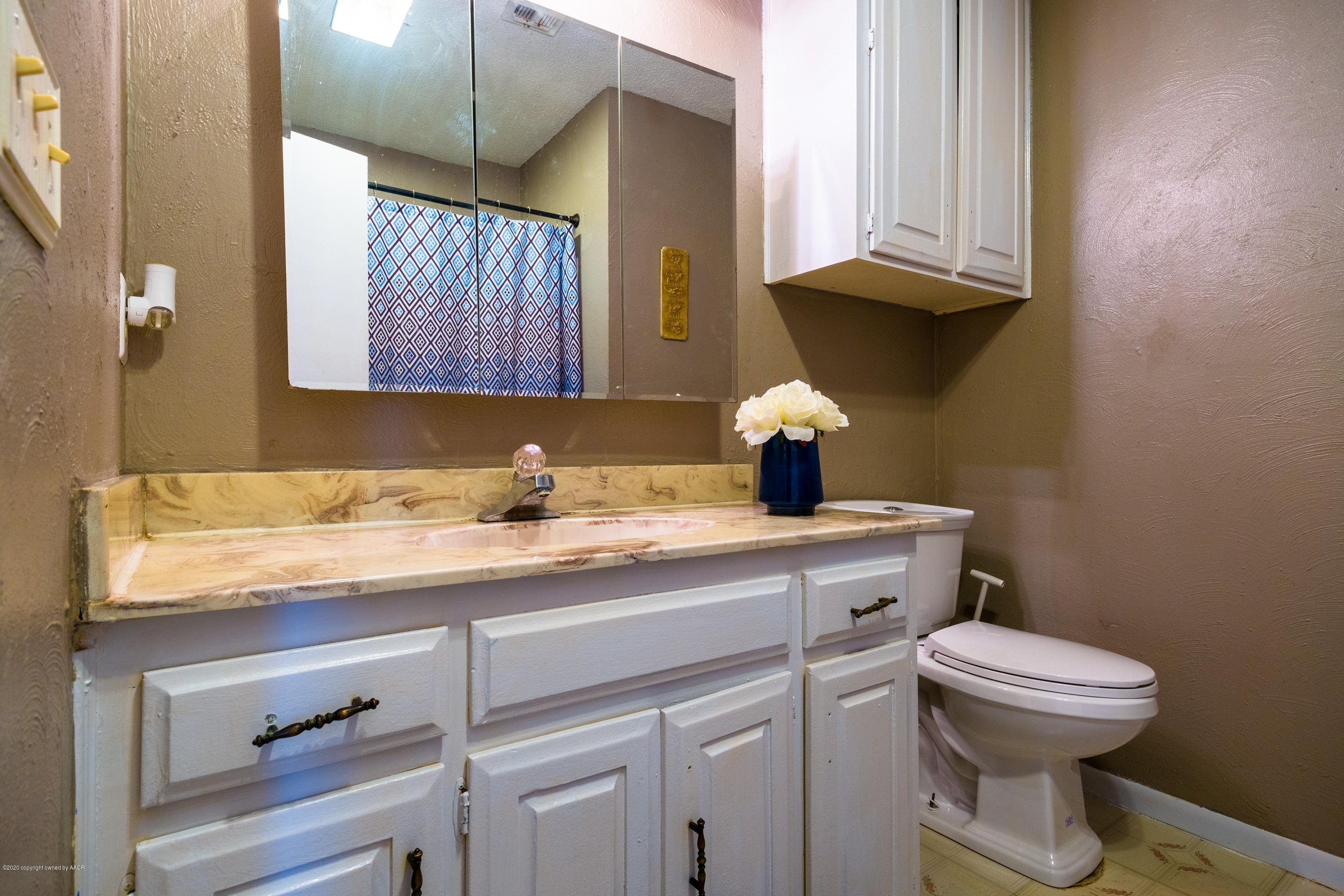 5101 Live Oak Drive Amarillo, TX 79110 - Photo 17 of 35 Master Bathroom-1