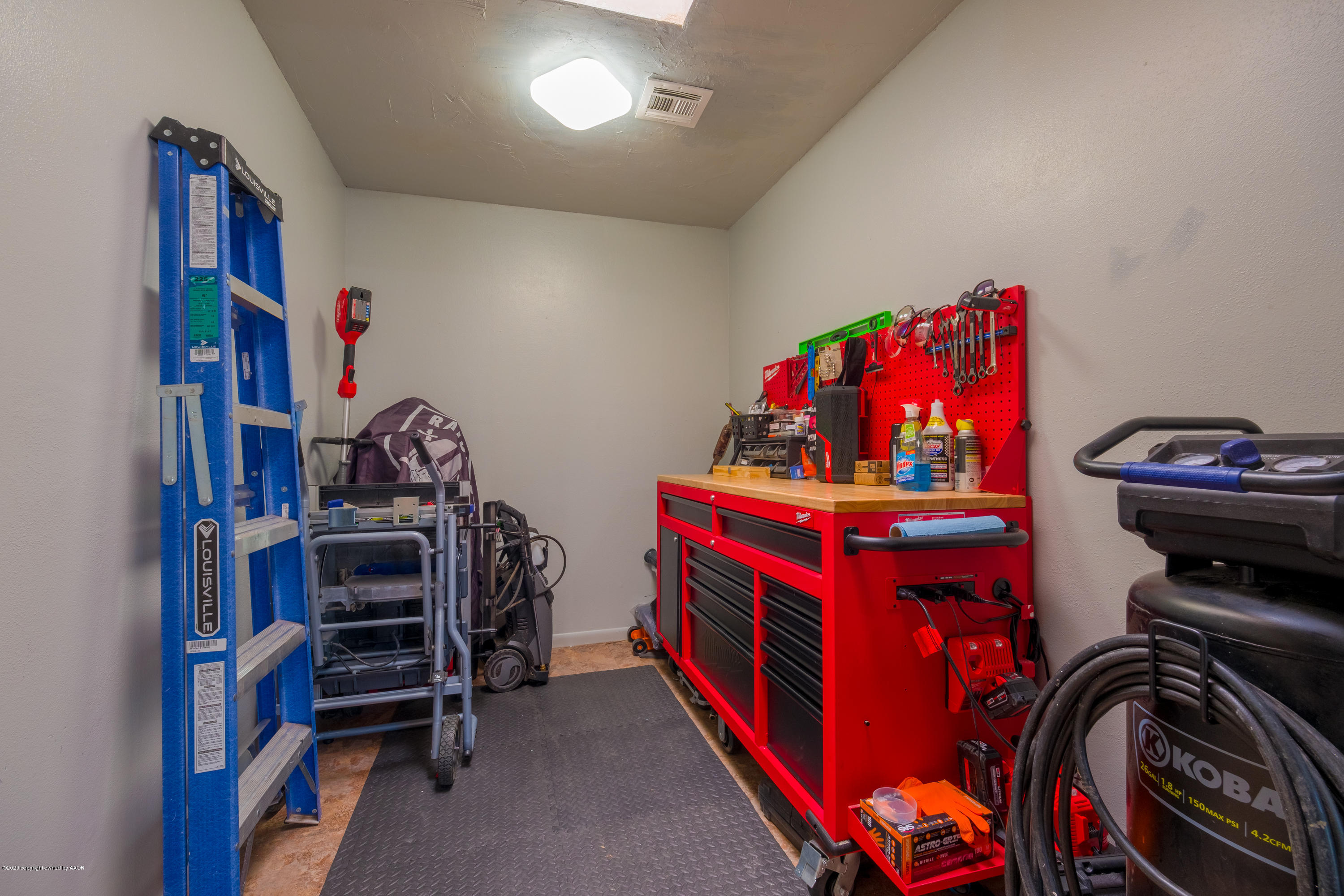 5101 Live Oak Drive Amarillo, TX 79110 - Photo 6 of 35 Office-2