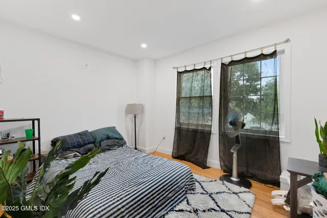 $1,495,000 | Undisclosed Address, Stamford, CT 06906